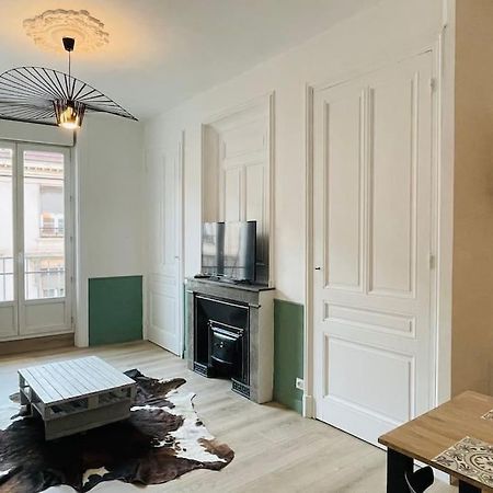 Appartement Renove Proche Du Parc De La Tete D'Or Villeurbanne Luaran gambar